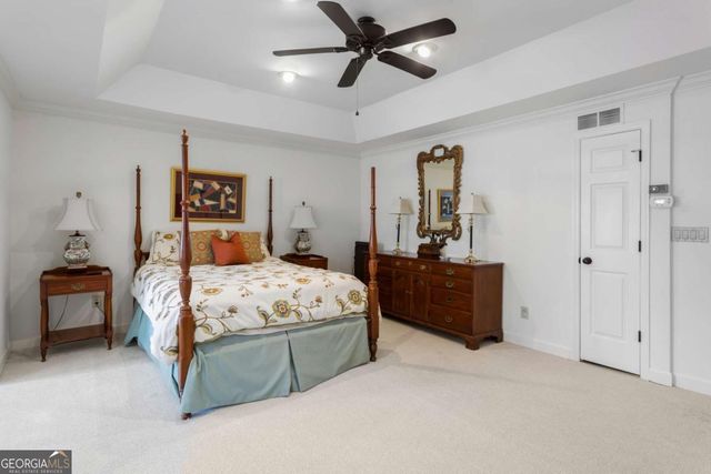 3685 Peachtree Road NE 16, Atlanta, GA 30319