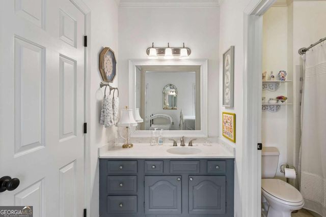 3685 Peachtree Road NE 16, Atlanta, GA 30319