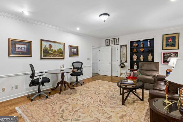 3685 Peachtree Road NE 16, Atlanta, GA 30319