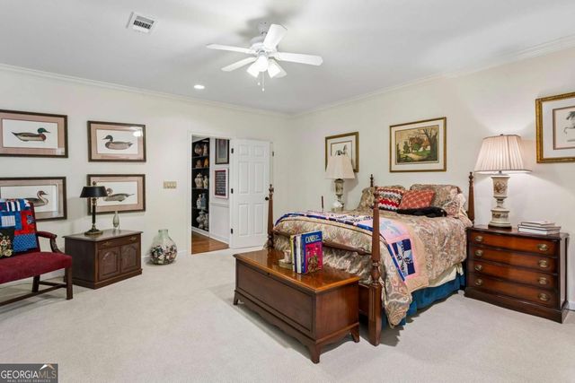 3685 Peachtree Road NE 16, Atlanta, GA 30319