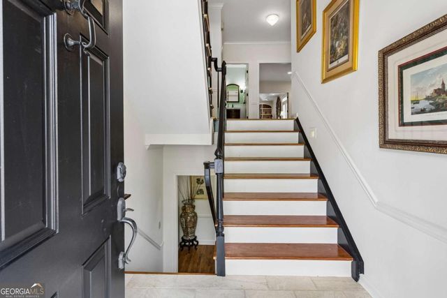 3685 Peachtree Road NE 16, Atlanta, GA 30319