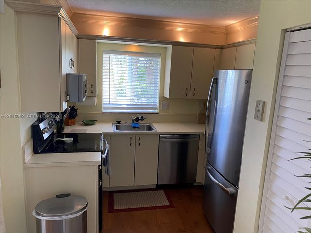 275 Palm Avenue A205, Jupiter, FL 33477