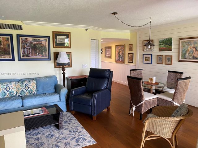 275 Palm Avenue A205, Jupiter, FL 33477