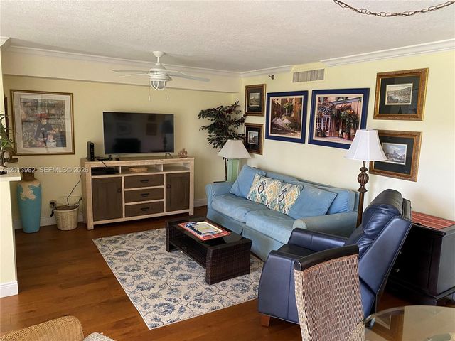 275 Palm Avenue A205, Jupiter, FL 33477