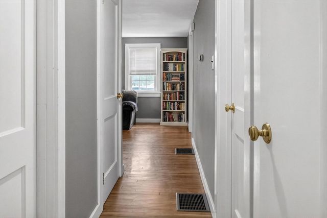 30 Brookhaven Rd, Worcester, MA 01606