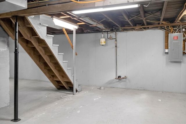 30 Brookhaven Rd, Worcester, MA 01606