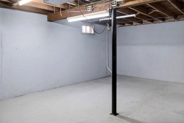 30 Brookhaven Rd, Worcester, MA 01606