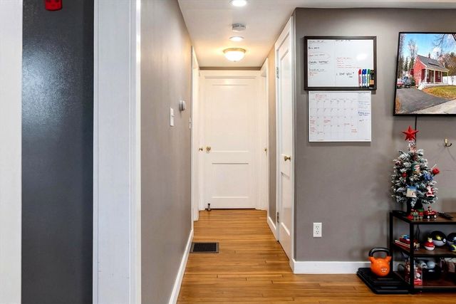 30 Brookhaven Rd, Worcester, MA 01606