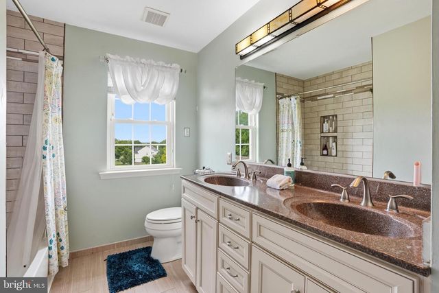 5266 WINDTREE DR, Doylestown, PA 18902