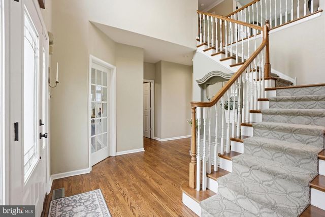 5266 WINDTREE DR, Doylestown, PA 18902