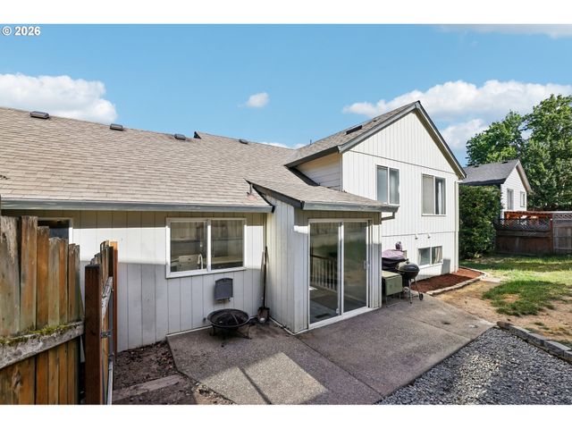 22240 Sw MARTINAZZI Ave, Tualatin, OR 97062