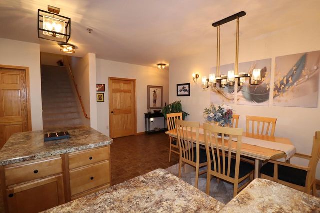 2729 Lake Shore Dr E, Ashland, WI 54806