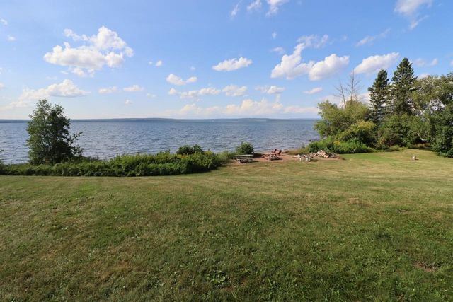 2729 Lake Shore Dr E, Ashland, WI 54806