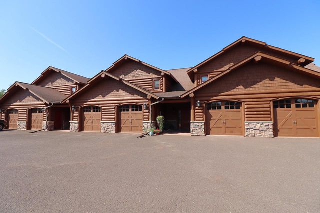 2729 Lake Shore Dr E, Ashland, WI 54806