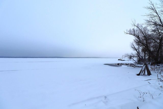 2729 Lake Shore Dr E, Ashland, WI 54806