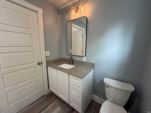 1049 Oak Street, Huntington, IN 46750