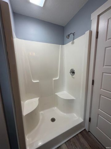 1049 Oak Street, Huntington, IN 46750