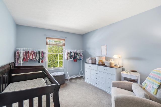 692 Crofton Loop, Delaware, OH 43015