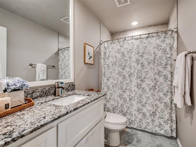 629 Dodge Court, Yukon, OK 73099