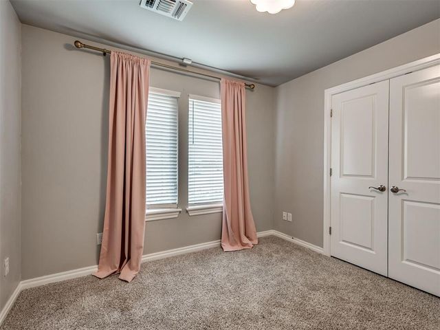 629 Dodge Court, Yukon, OK 73099