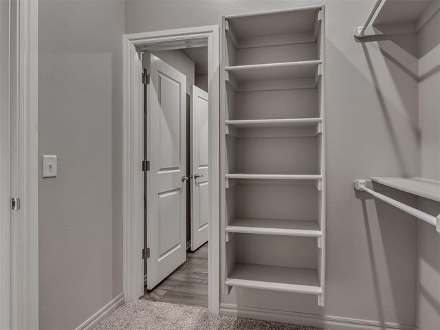 629 Dodge Court, Yukon, OK 73099