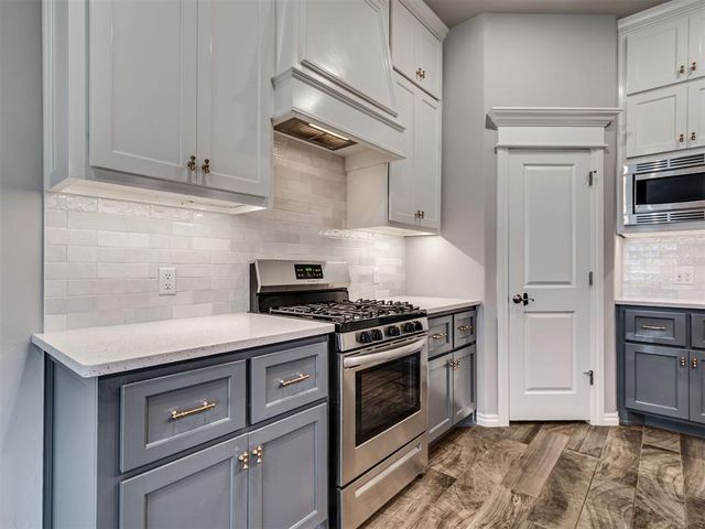 629 Dodge Court, Yukon, OK 73099