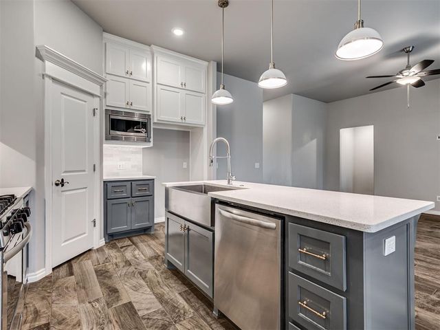 629 Dodge Court, Yukon, OK 73099