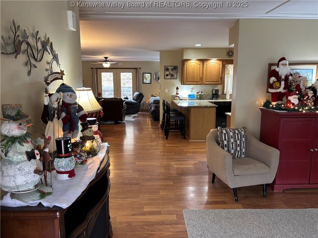 110 & 108 Mallory Lane, South Charleston, WV 25309