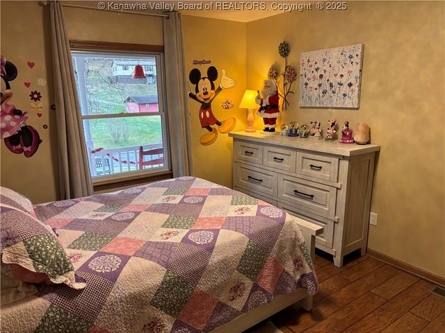 110 & 108 Mallory Lane, South Charleston, WV 25309