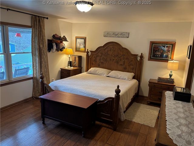 110 & 108 Mallory Lane, South Charleston, WV 25309