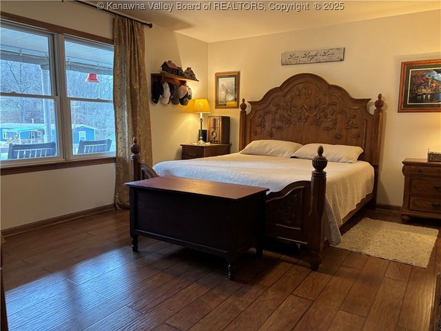 110 & 108 Mallory Lane, South Charleston, WV 25309