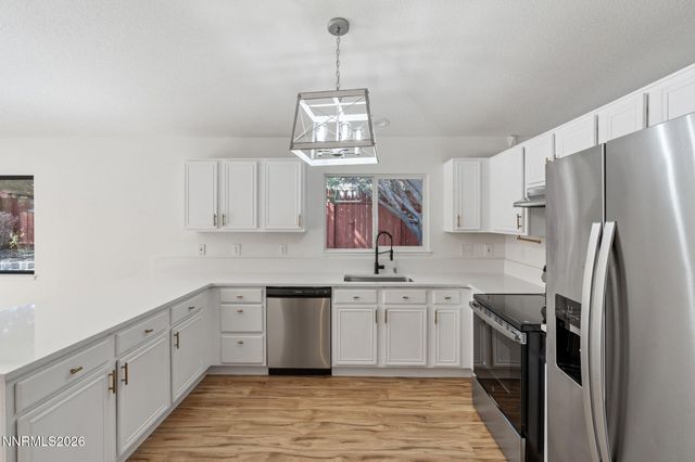 7090 Strauss Drive, Sun Valley, NV 89433