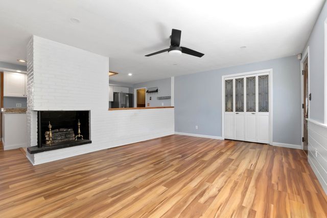 23 Russell St, Peabody, MA 01960