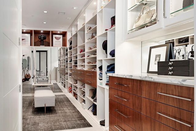 1 Waterway Court 5B, The Woodlands, TX 77380