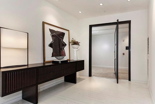 1 Waterway Court 5B, The Woodlands, TX 77380