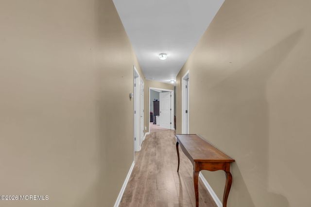 6 Winding River Road, Lakewood, NJ 08701