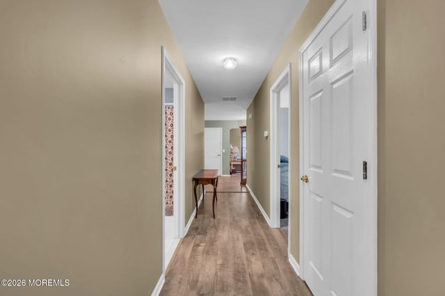 6 Winding River Road, Lakewood, NJ 08701