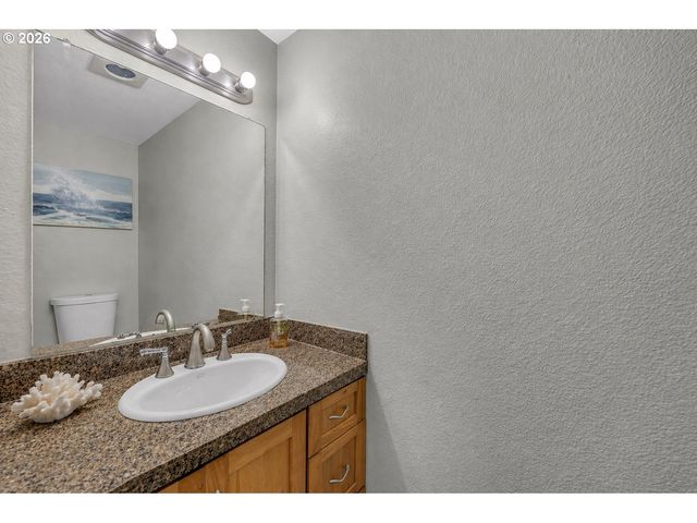 4117 Ne 8TH St, Gresham, OR 97030