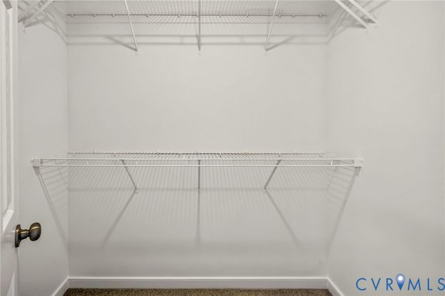 14225 Laketree Dr, Chester, VA 23831