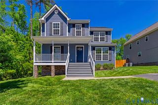 14225 Laketree Dr, Chester, VA 23831