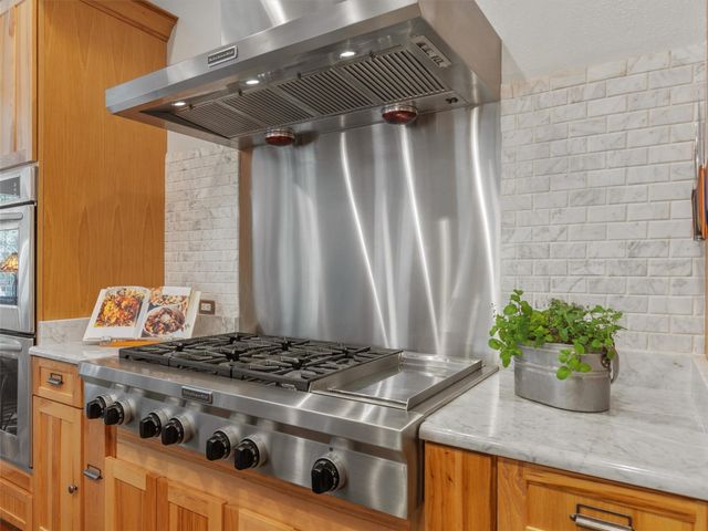 321 Red Rock Ranch RD, Red Rock, TX 78662