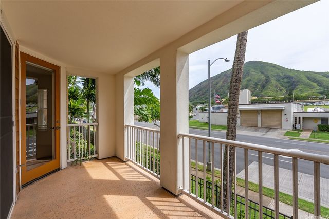 520 Lunalilo Home Road 7104, Honolulu, HI 96825