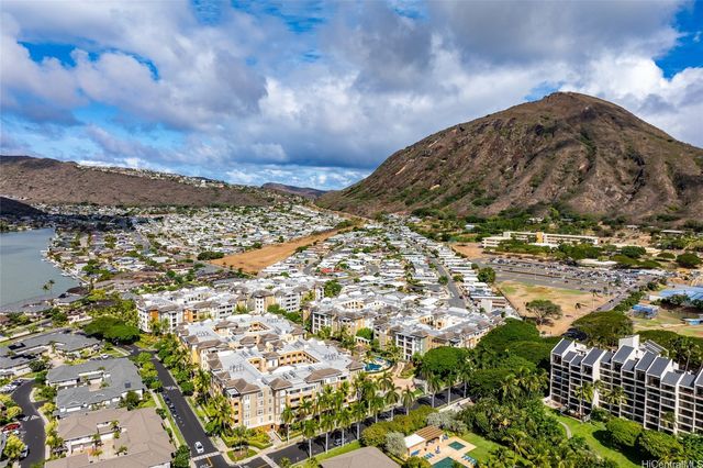 520 Lunalilo Home Road 7104, Honolulu, HI 96825