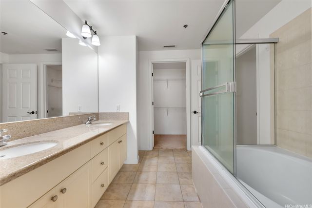 520 Lunalilo Home Road 7104, Honolulu, HI 96825