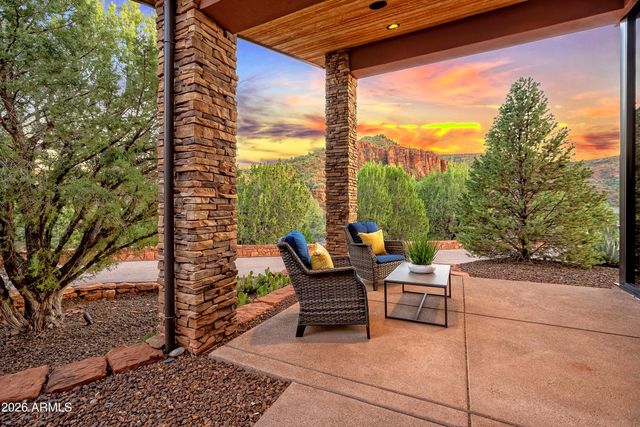 290 Cross Creek Circle, Sedona, AZ 86336