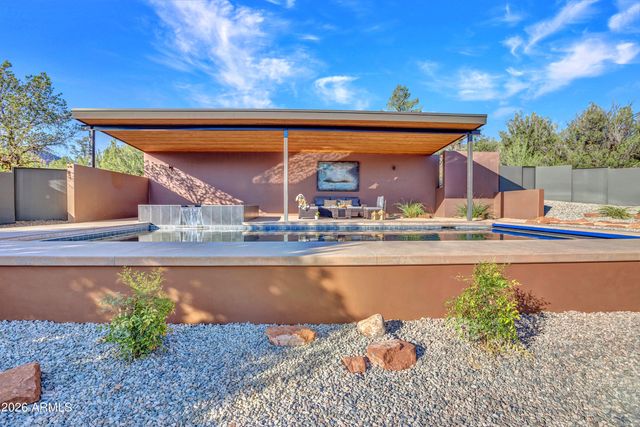 290 Cross Creek Circle, Sedona, AZ 86336