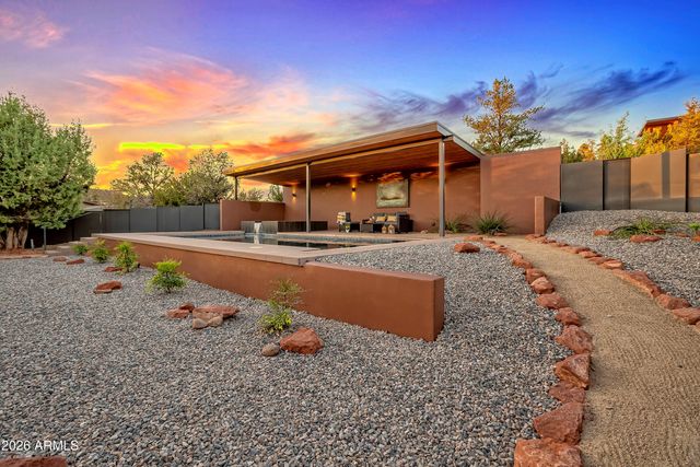 290 Cross Creek Circle, Sedona, AZ 86336