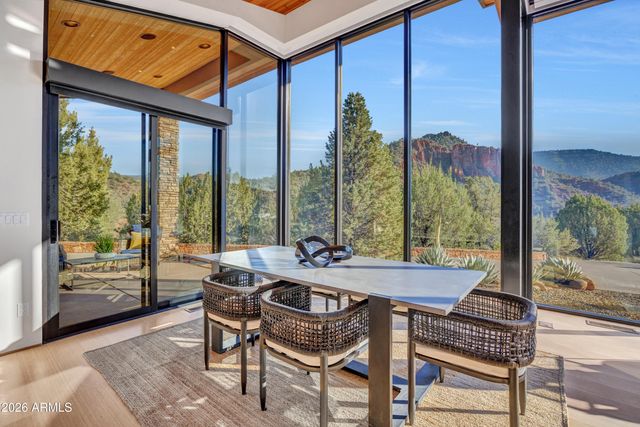 290 Cross Creek Circle, Sedona, AZ 86336