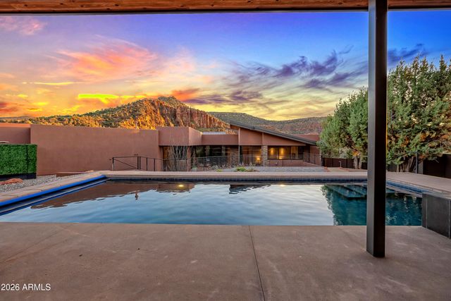 290 Cross Creek Circle, Sedona, AZ 86336
