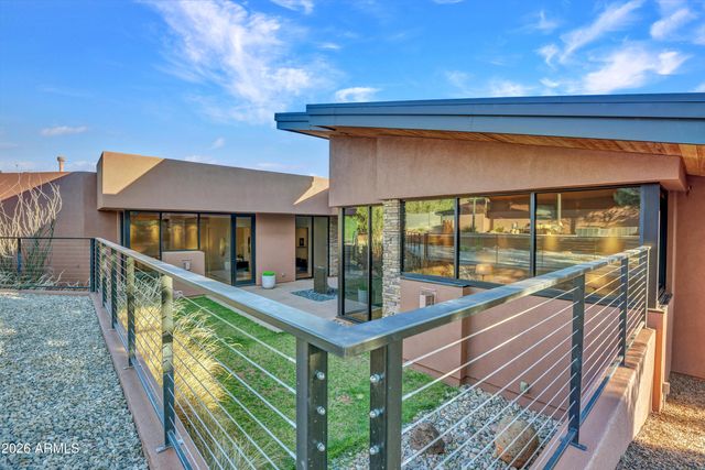 290 Cross Creek Circle, Sedona, AZ 86336